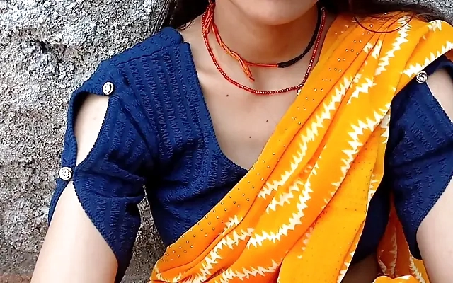 ENTRANDO al Cuarto de la So en la Noche!! Va a su CUARTO y la Encuentra Acostadita en la Cama! Lista para ser Penetrada!! Video Casero de Joven Mexicana!