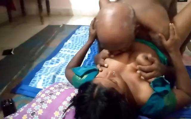 Stepmom Fucks Stepdaughter's Boyfriend When She Won't Do Anal - Momlikesanal