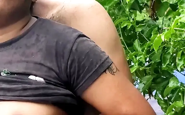 HER PUSSY IS TO TIGHT FOR BBC TEASER