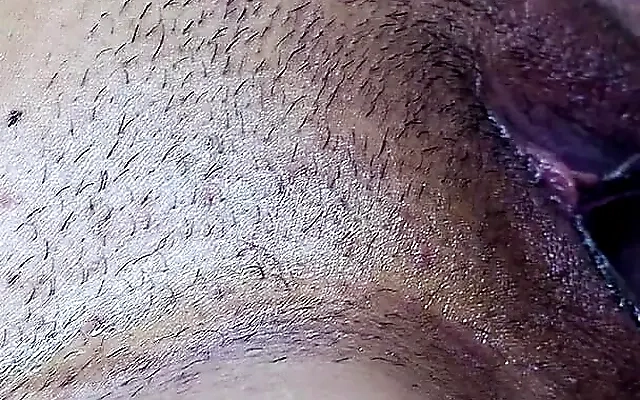 Seguran&ccedil;a do marido COMENDO A NOIVA minutos antes da cerim&ocirc;nia do Casamento neg&atilde;o encheu essa HOTWIFE JAPONESA DE LEITE - CUCKOLD - Lina Nakamura - John Coffee