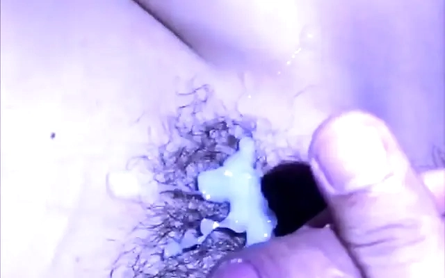 PUSH IT IN WITHOUT A CONDOM! I love feeling a BBC bareback in my tight pussy - JESSICA SODI