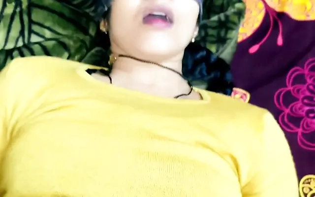ARROMBEI A BUCETA DA LOIRA BUNDUDA E PEITUDA - FEAT ICE GIRL E RAUL KOBRA