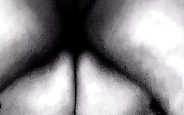 Chudai - Milf Hind&uacute; de grandes tetas le es infiel a su esposo con masajista pervertido.