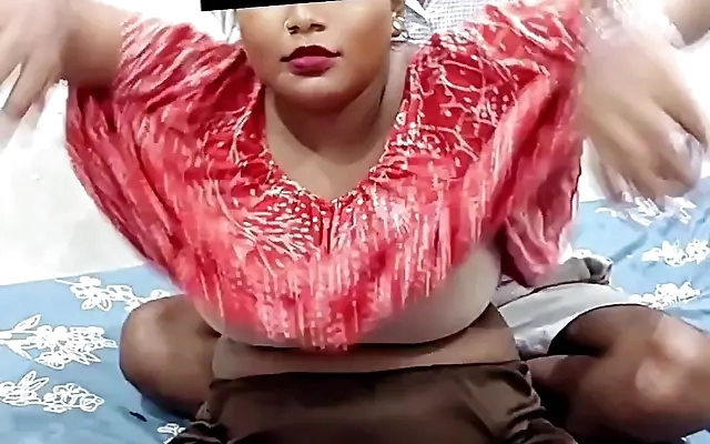 THREESOME with her best friend A boy and two girls fuck desi sex .