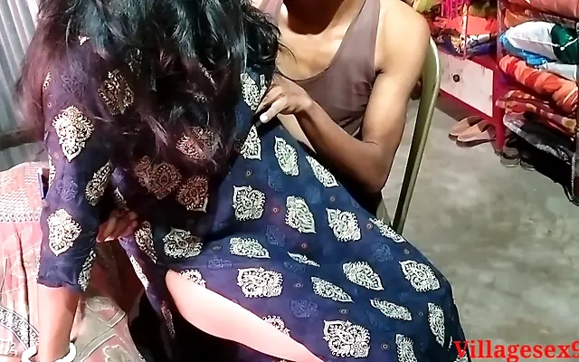 Me encanta grabar videos porno con mi novio y desnudarme para que todos me vean follar y comer semen