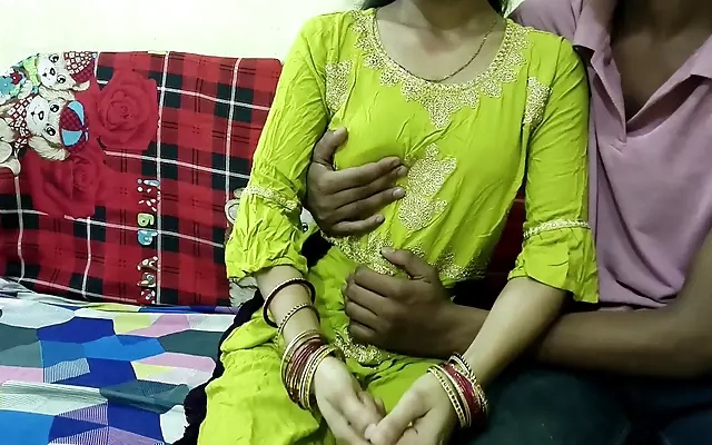 Desi Indian Bhabhi Having Hardcore Rough Ass Fuck with Boyfriend