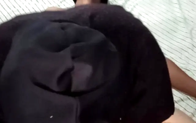 Sucking a sexy girl's tits - Myst Duo