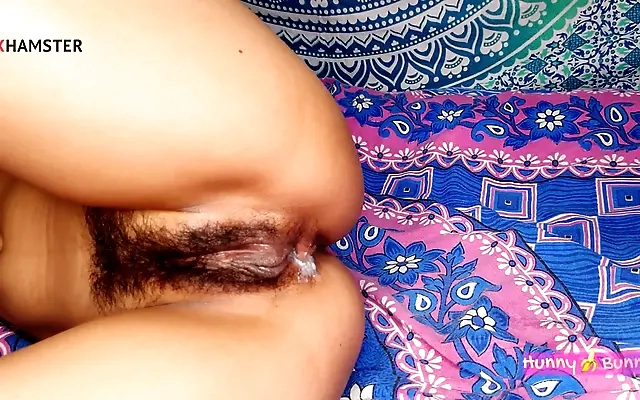 Indian wife got bored and she wanted sex