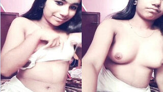 Cute Mallu Girl Shows Boobs | FSI Blog