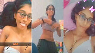 Sexy Tamil Girl Shows Boobs | FSI Blog